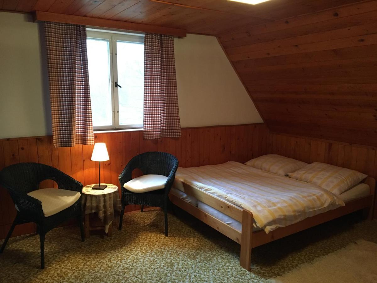 Chata U Koupaliste Chřibská Extérieur photo